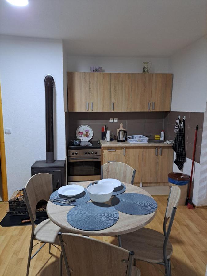 דירות טיינטישטה Tratincica מראה חיצוני תמונה